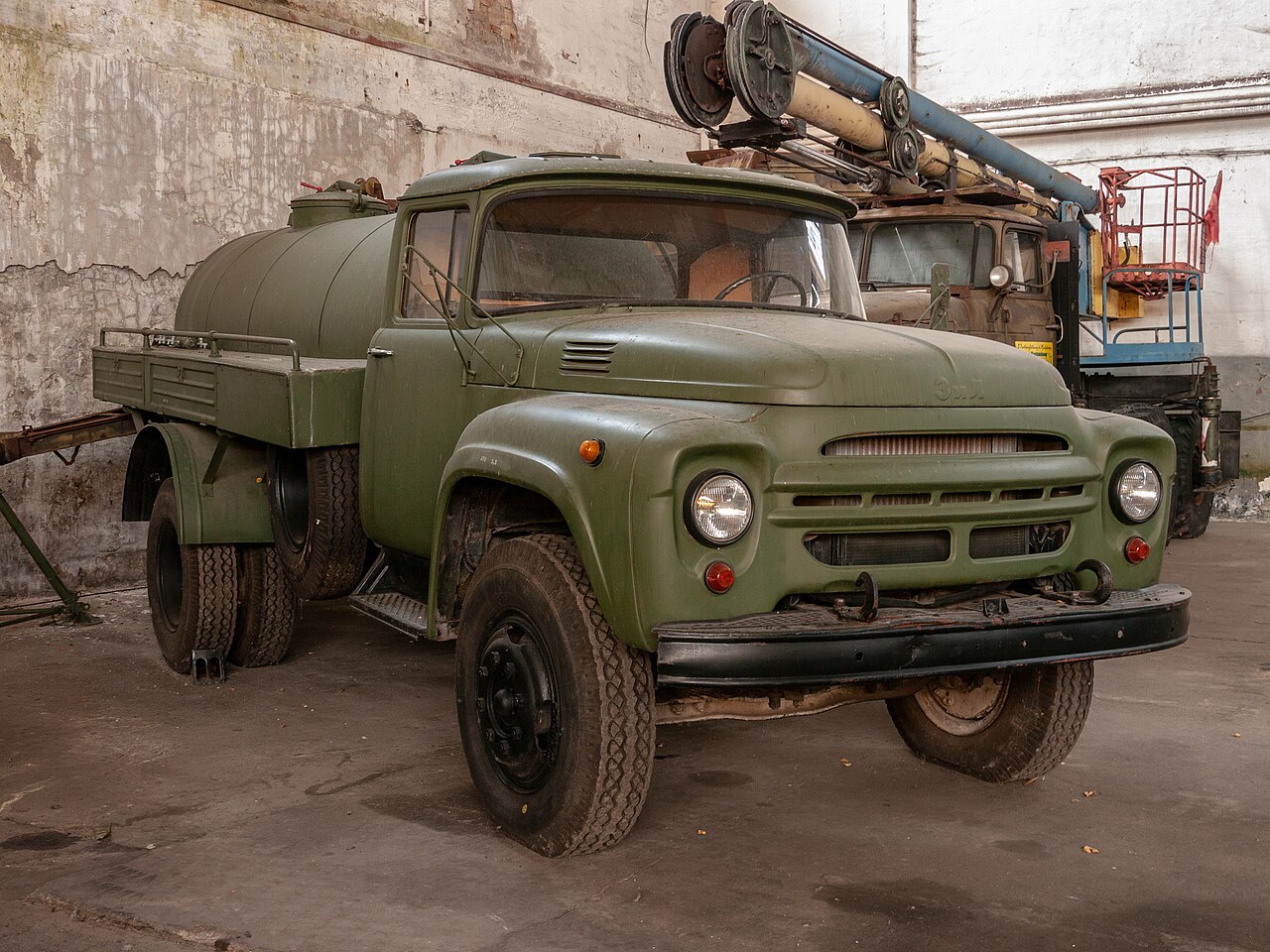 ЗИЛ-130 с облицовкой до 1978 года